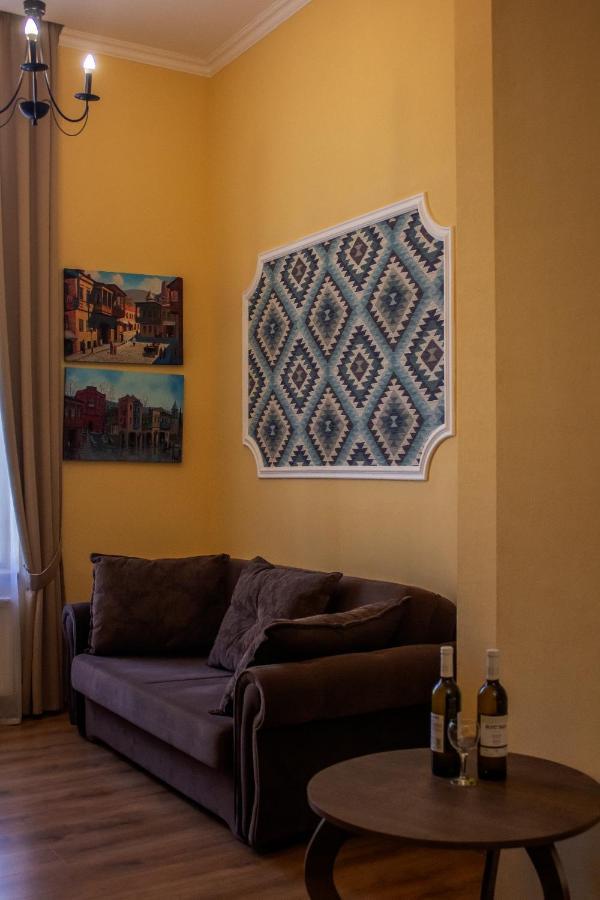 Zharuma Caravan Tbilisi Zewnętrze zdjęcie